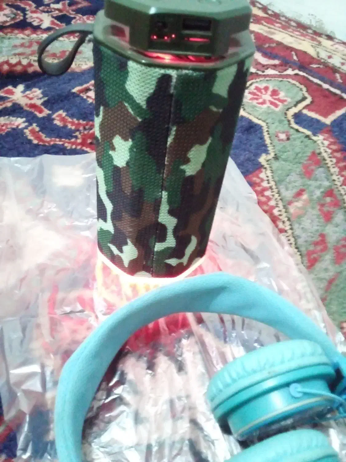 اسپیکرjbl و هدفون|پخش‌کننده همراه|اردبیل, |دیوار