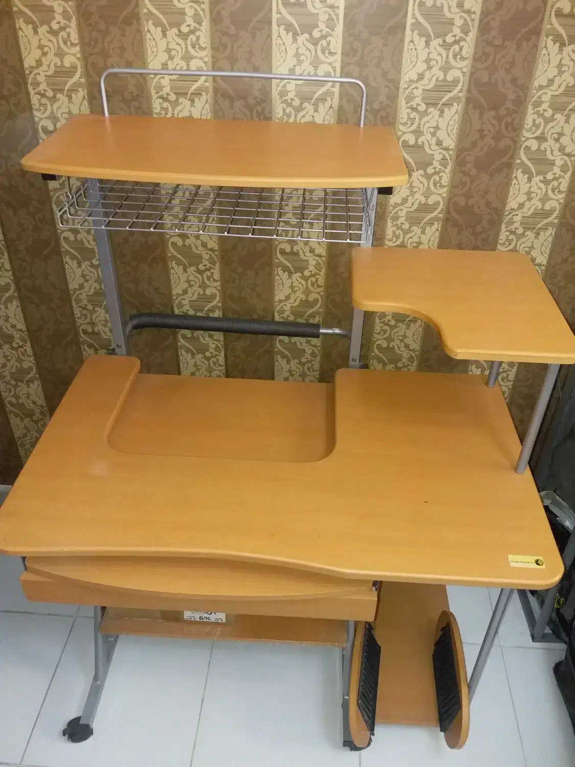 وسایل خانه|میز تحریر و کامپیوتر|تبریز, |دیوار