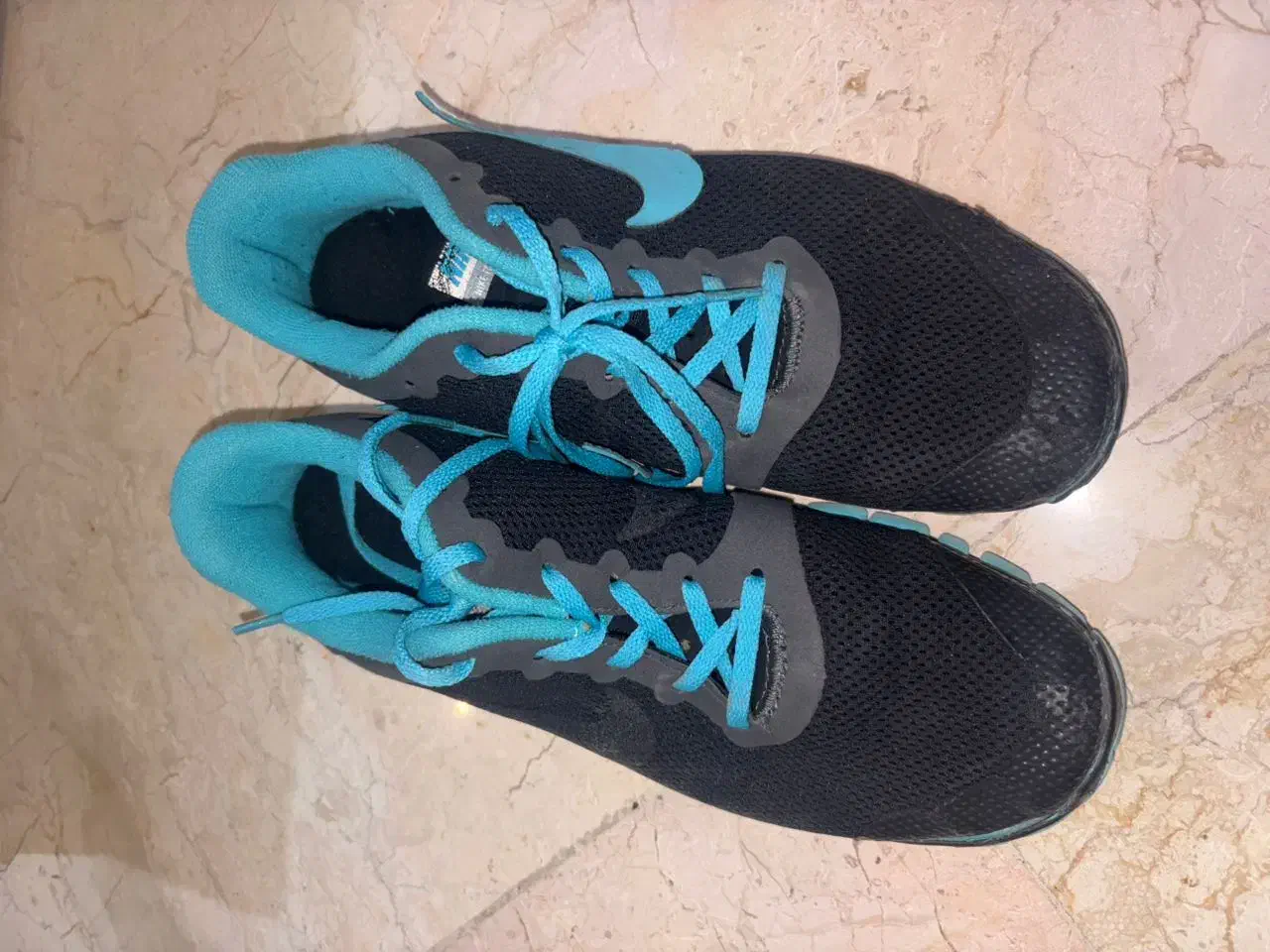 بوت وکفش وکتونی وکتونی باشگاهی خارجی|کیف، کفش، کمربند|پردیس, فاز ۲|دیوار