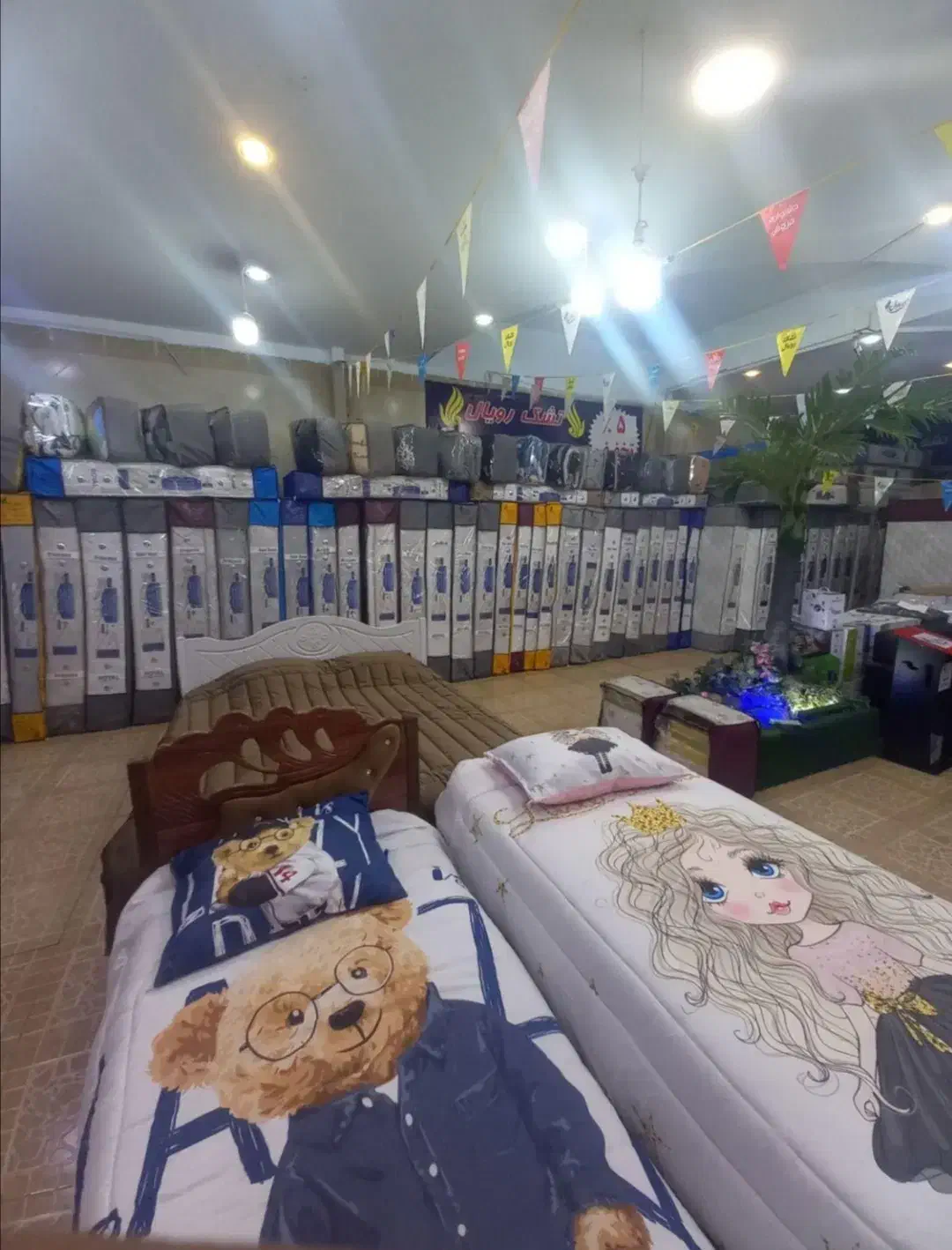 خرید مستقیم از کارخانه/ ارسال رایگان|تشک تختخواب|کاشان, مفتح|دیوار