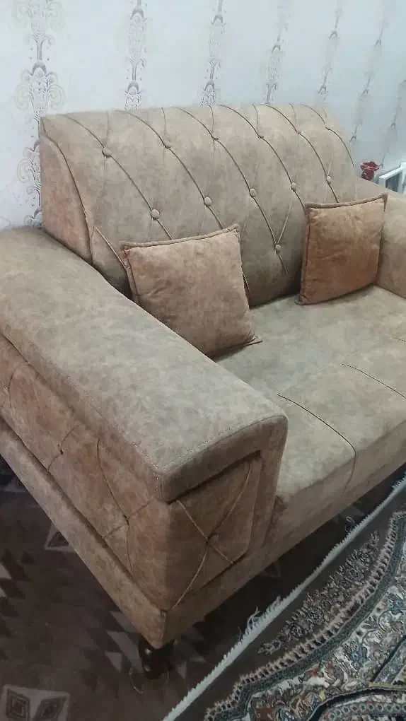 مبل نو کم استفاده شده هفت نفر چستر|مبلمان خانگی و میز عسلی|پاکدشت, پاکدشت (مامازند)|دیوار