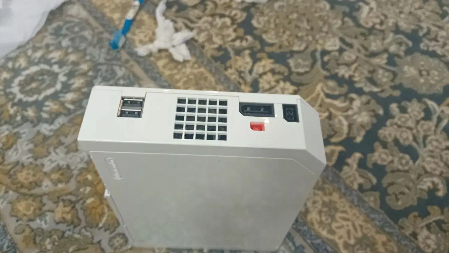 دو عدد کنسول نینتندو وی یکی با سیم و یکی بیسیم|کنسول، بازی ویدئویی و آنلاین|آمل, |دیوار