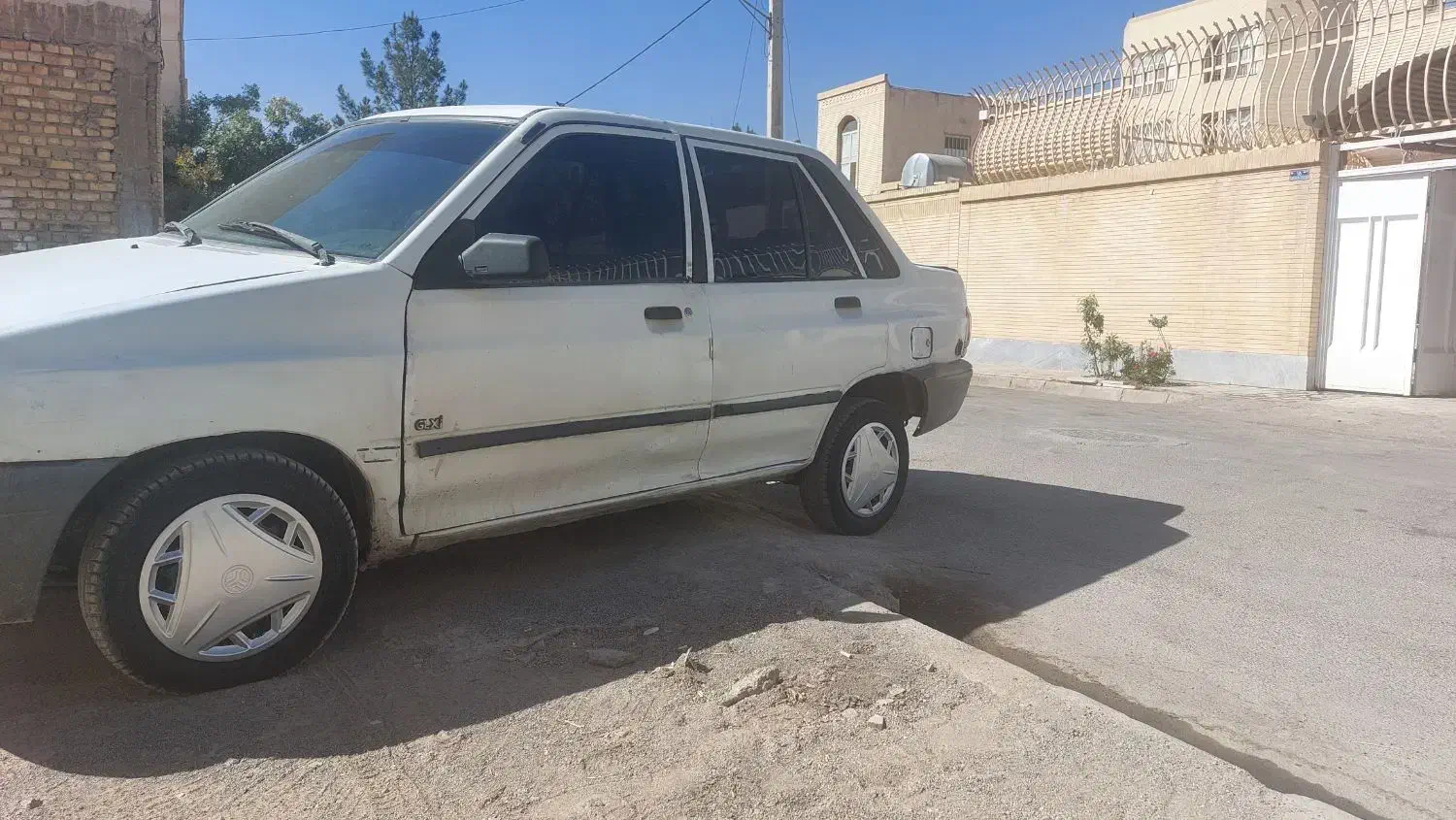 پراید مدل ۸۳ انژکتور|خودرو سواری و وانت|شاهین‌شهر, شهرک گلدیس|دیوار