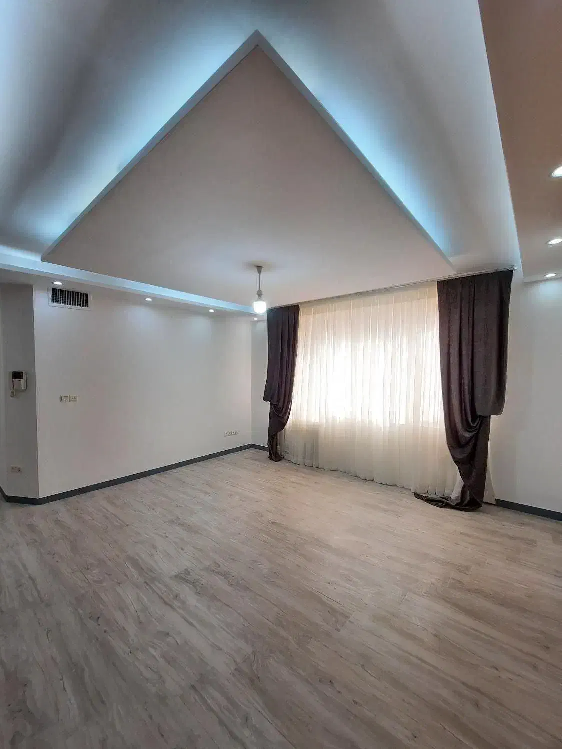 * آپارتمان آنتیک *|فروش آپارتمان|پرند, فاز ۲|دیوار