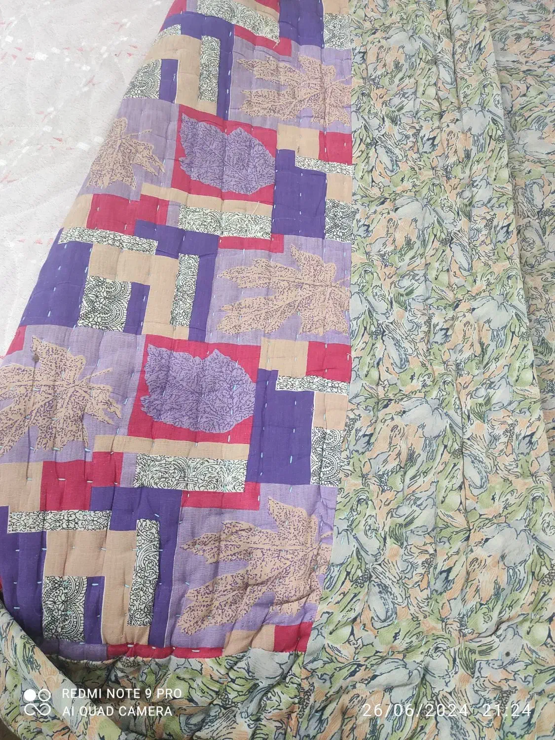 لحاف دو نفره|رختخواب، بالش، پتو|آستانه اشرفیه, |دیوار