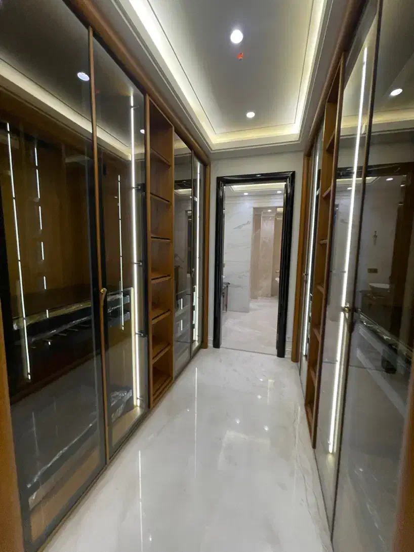 ۵۰۰ و ۲۵۰ متری تاپ لوکیشن زعفرانیه/برج کلاسیک