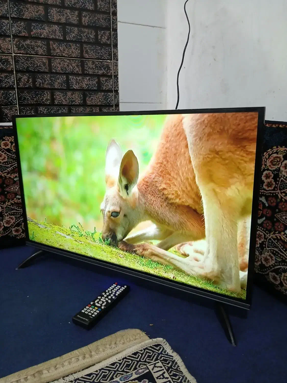 ال ای دی تلویزیون ۳۲اینچ هیمالیا باکارتون|تلویزیون و پروژکتور|مشهد, شهید معقول|دیوار