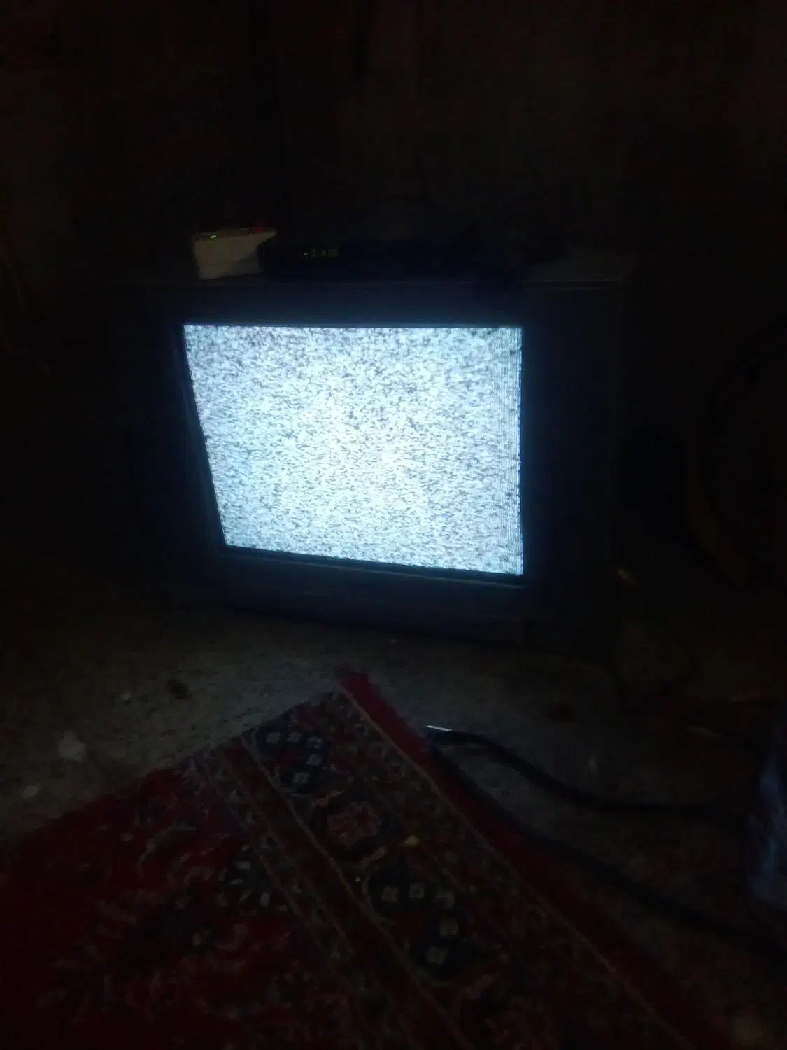 تلویزیون ال جی صفحه تخت بادیجیتال|تلویزیون و پروژکتور|تهران, امین حضور|دیوار