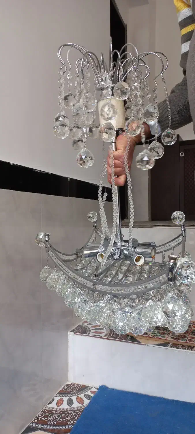 چهارعدد لوستر دوتاپذیرایی دوتا آشپزخانه درحدنو|لوستر و چراغ آویز|قروه, |دیوار