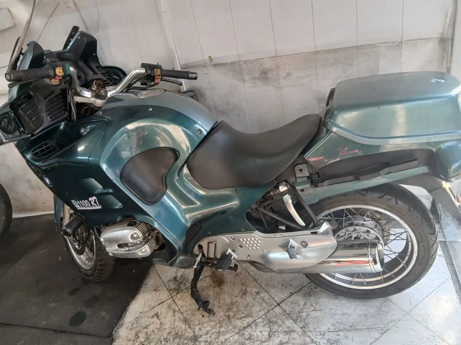 یک دستگاه موتور سیکلت بی ام و ۱۱۰۰بفروش میرسد|موتورسیکلت|تهران, صادقیه|دیوار