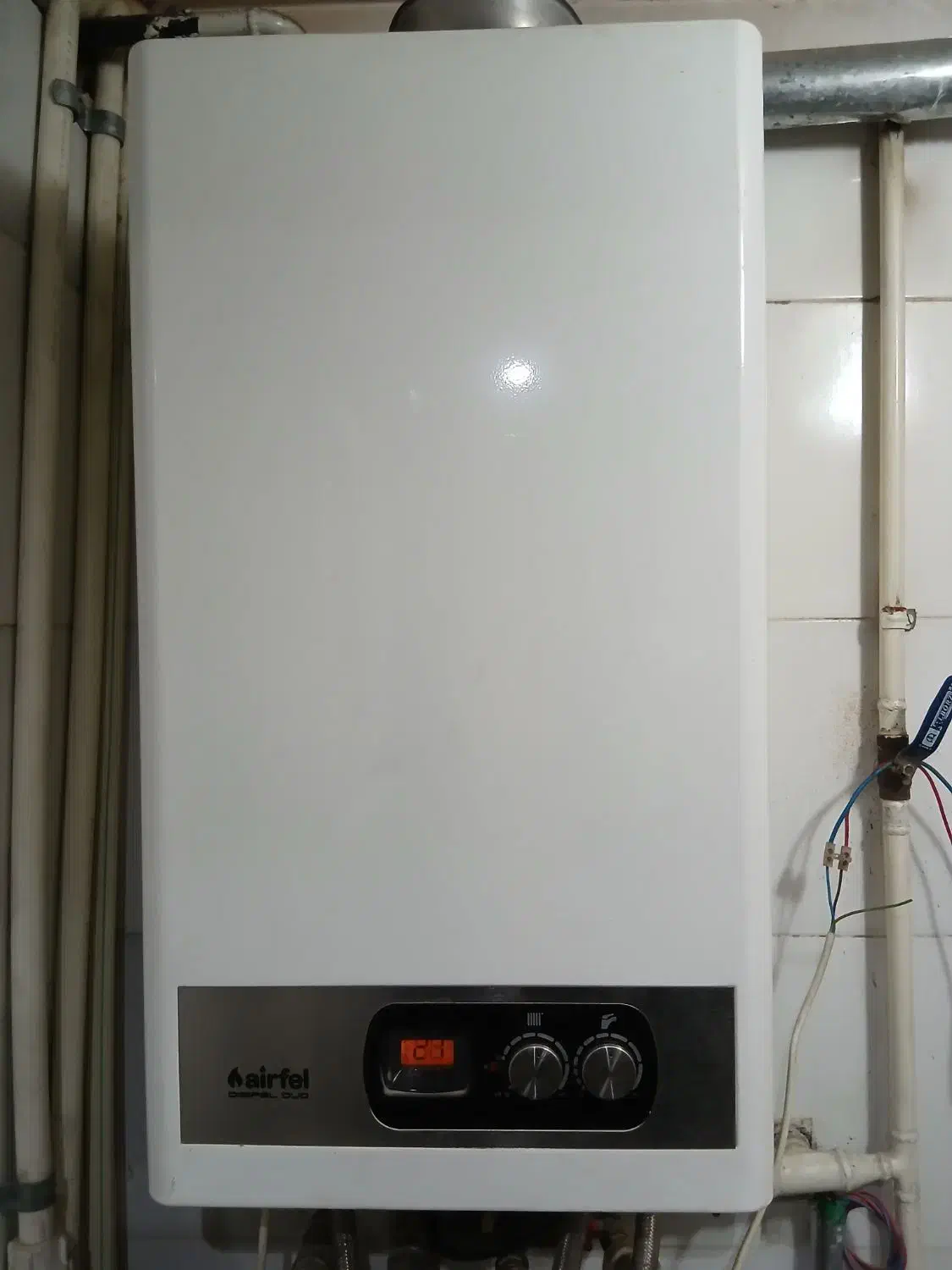 تعمییرکار مجاز پکیج و آبگرمکن دیواری|خدمات پیشه و مهارت|قم, پردیسان|دیوار