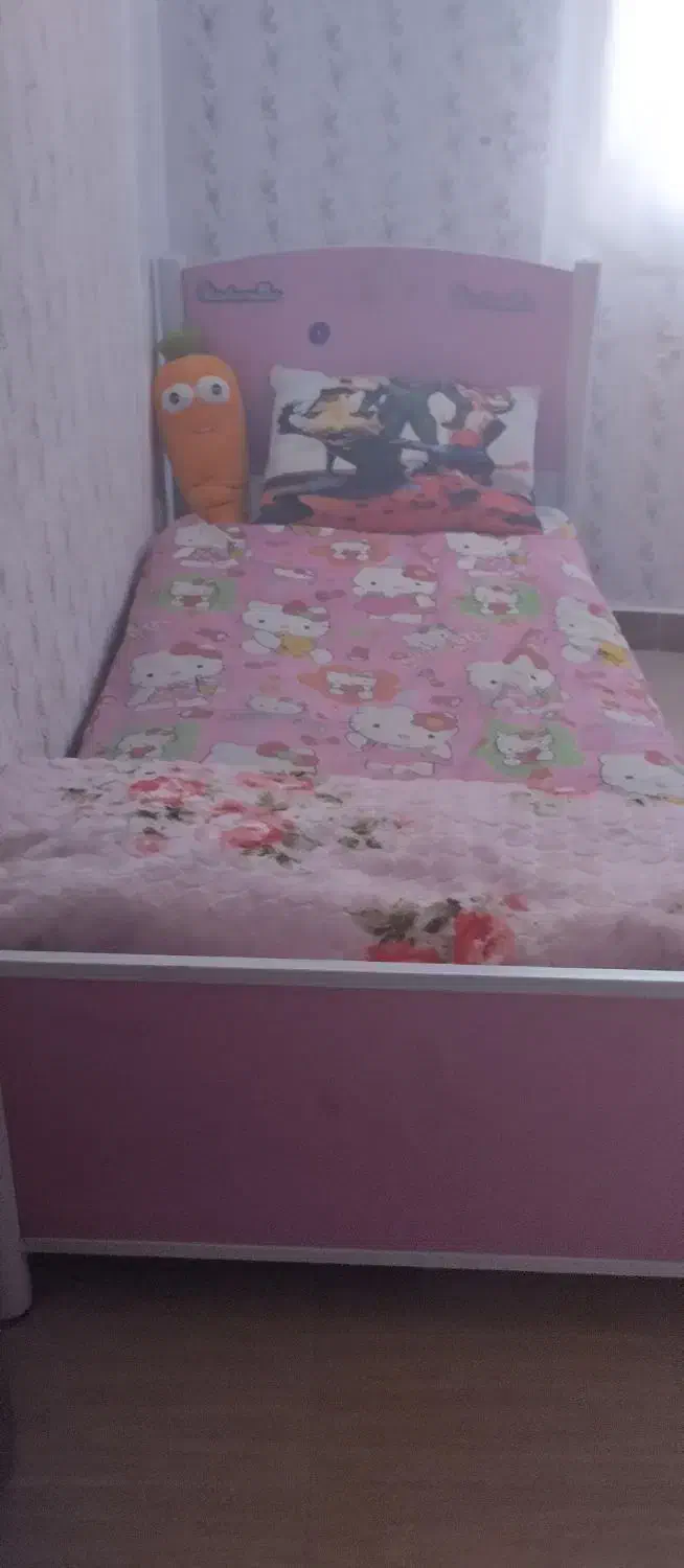 تخت بچگانه با تشک|تخت و سرویس خواب|کرمانشاه, |دیوار