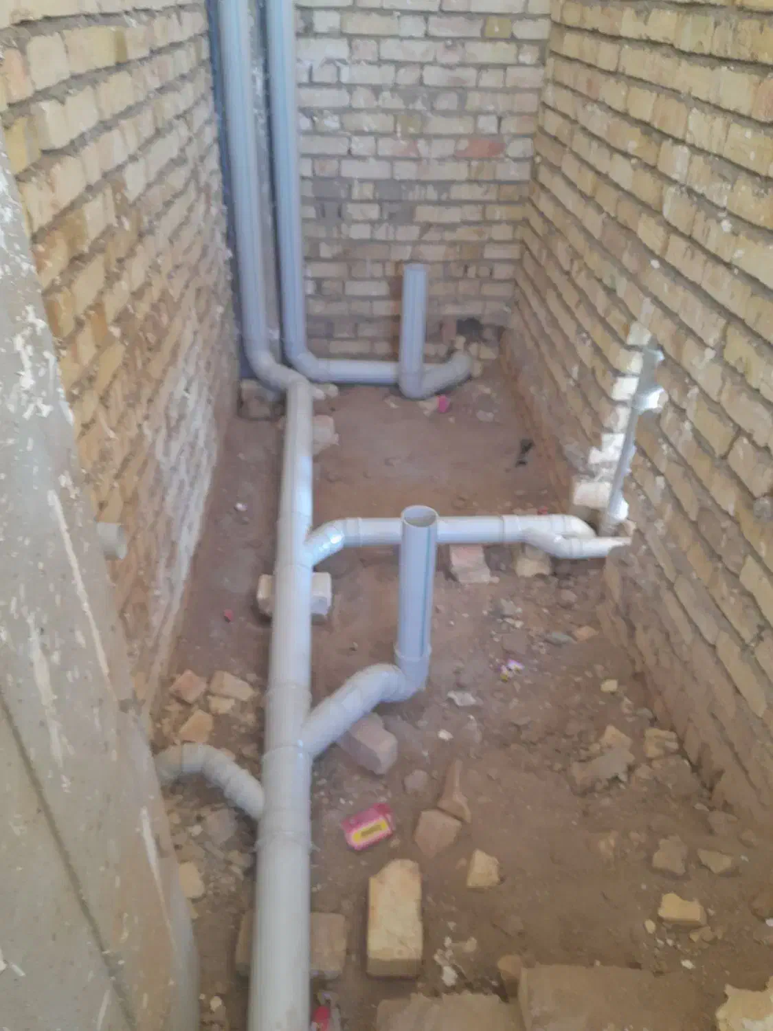 لوله کشی ، نصب شیرآلات، نصب پمپ و منبع|خدمات پیشه و مهارت|ابهر, |دیوار