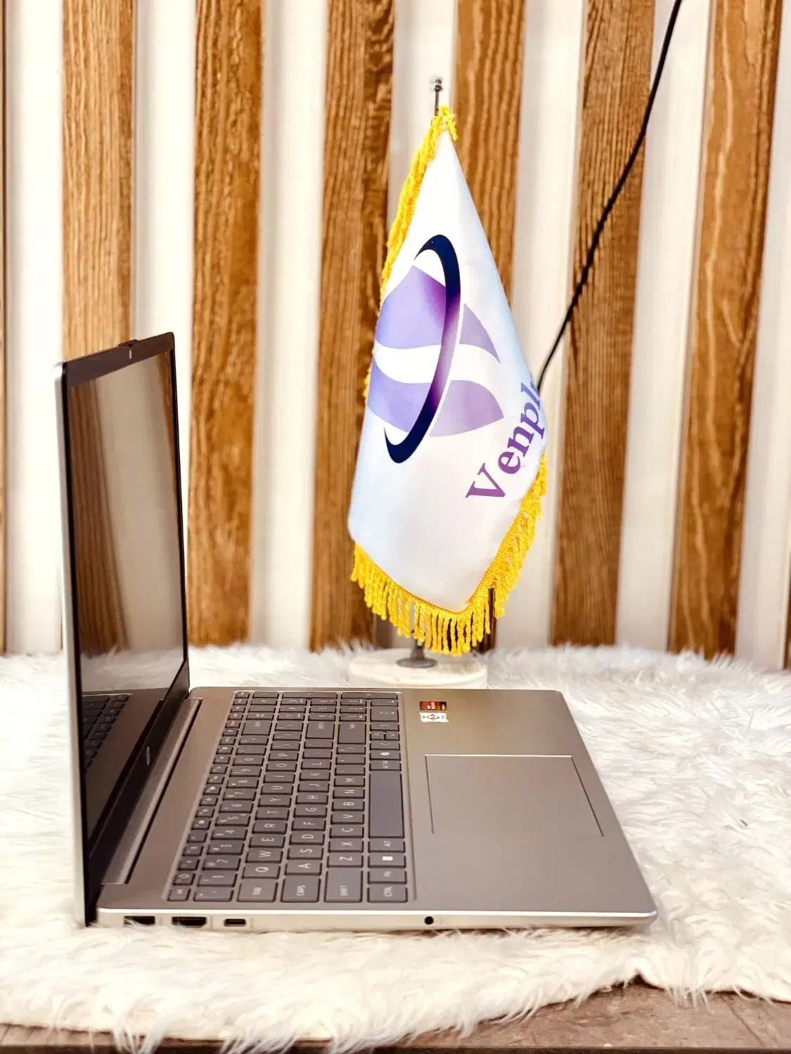 لپتاپ HP sliver آکبند (ون پلاس)|رایانه همراه|تبریز, |دیوار