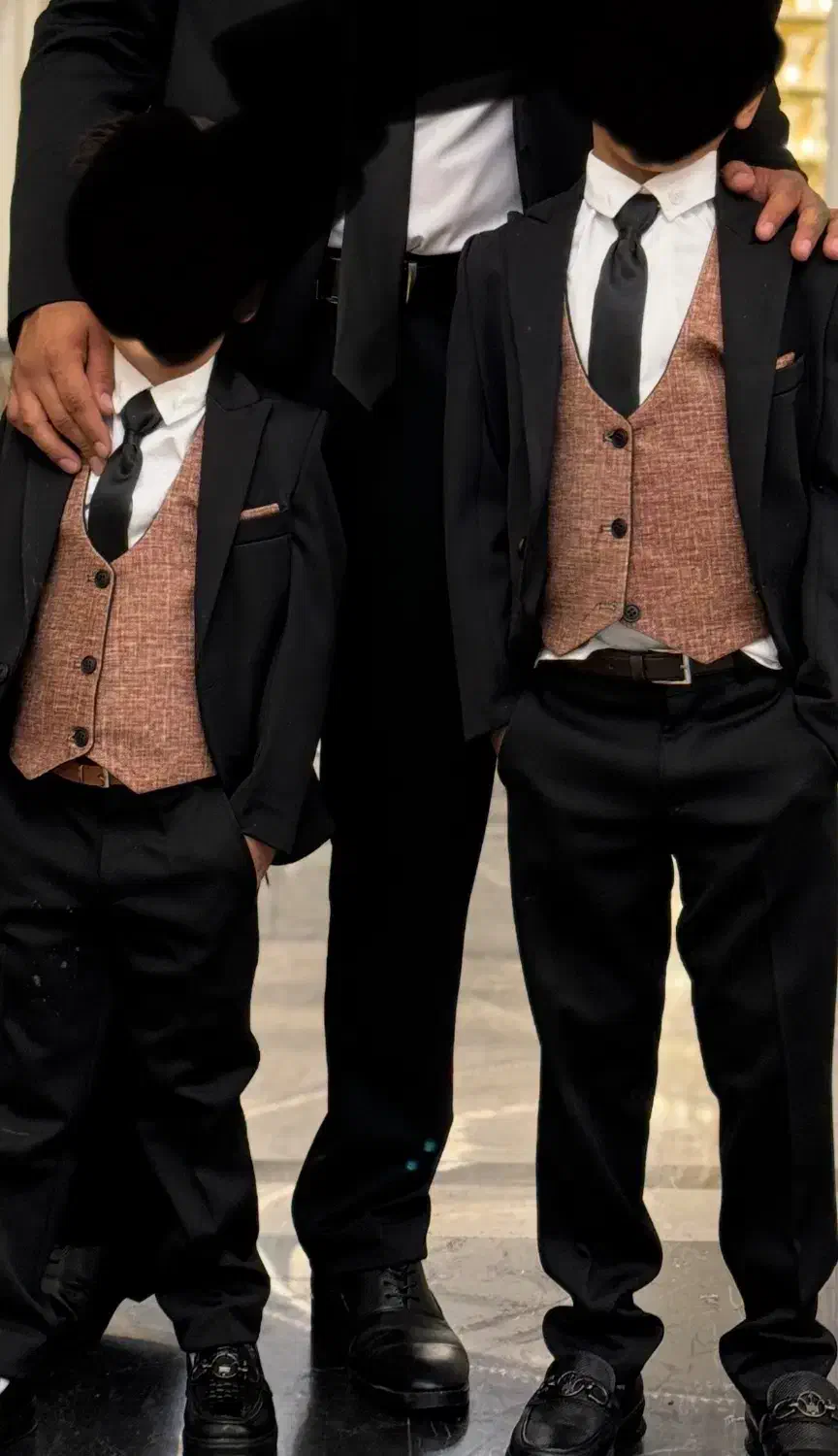 کت و شلوار بچه گانه|کفش و لباس بچه|تهران, هفده شهریور|دیوار