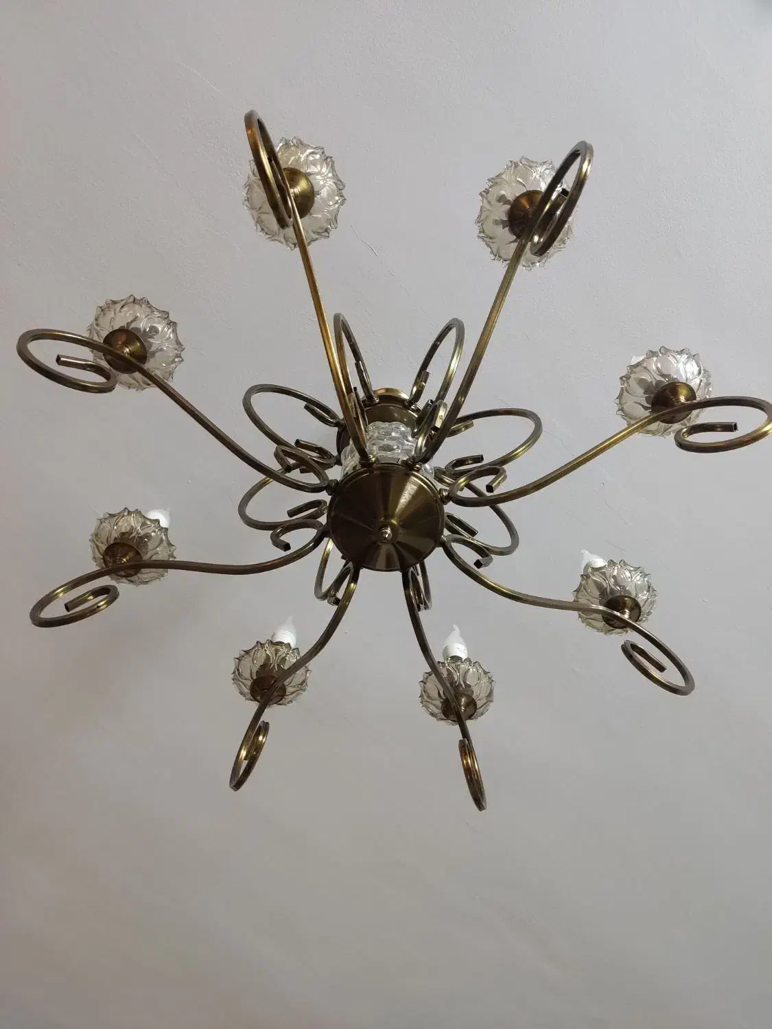 لوستر ۸ شاخه|لوستر و چراغ آویز|اصفهان, خانه اصفهان|دیوار