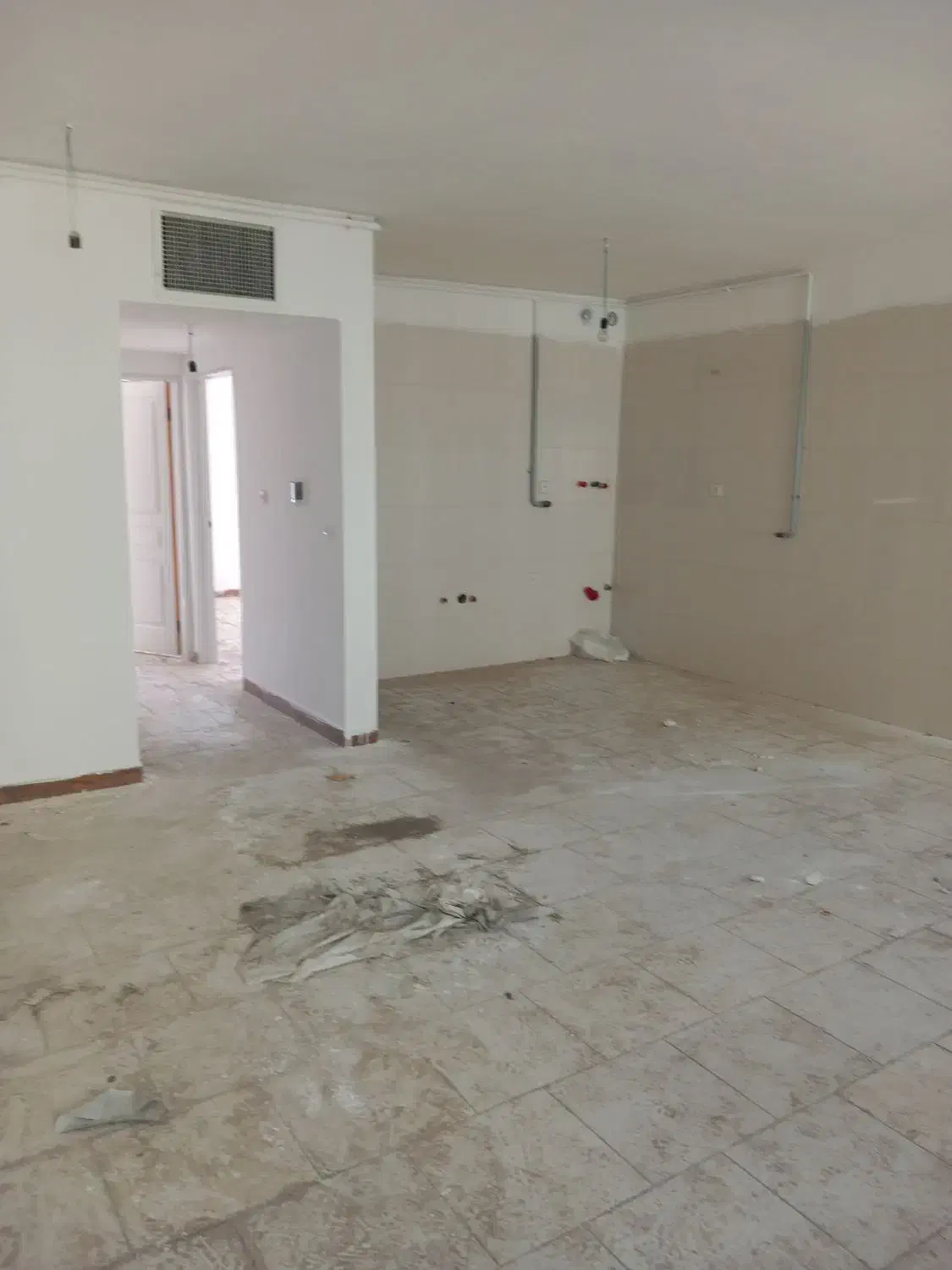 فروش تخصصی واحدهای در حال ساخت نزدیک به تحویل|فروش آپارتمان|هشتگرد, شهرک گلها|دیوار