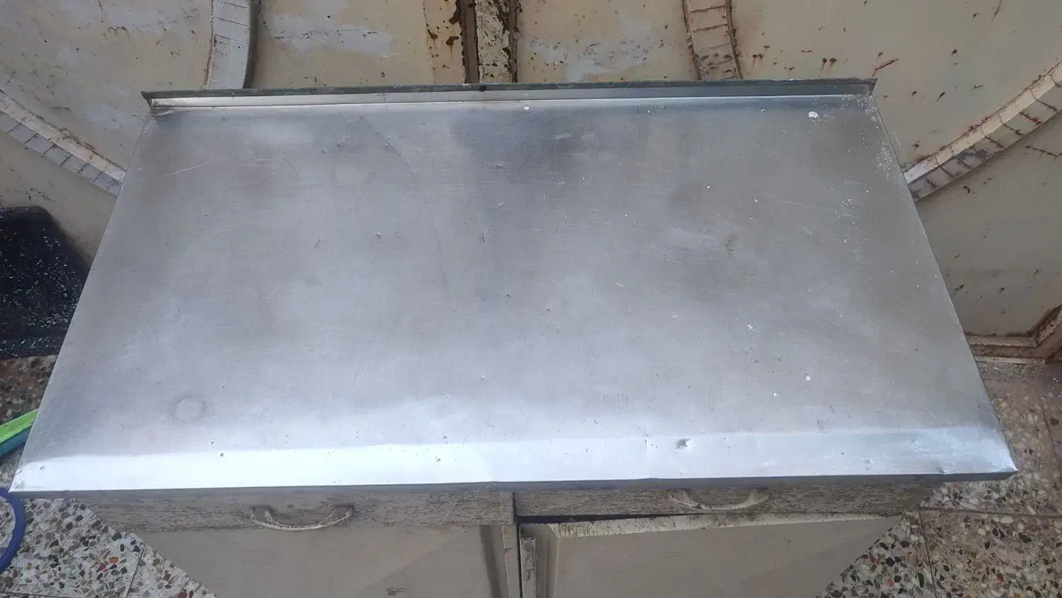 دو عدد کابینت آشپزخانه آهنی، تمیز و سالم|مصالح و تجهیزات ساختمان|شوش, |دیوار