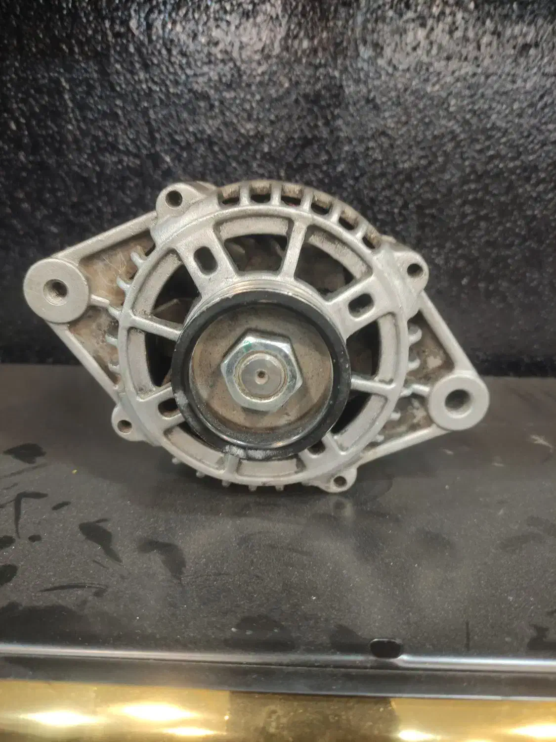 دینام ام وی ام ۱۱۰ اصلی|قطعات یدکی و لوازم جانبی|شیراز, کوزه گری|دیوار