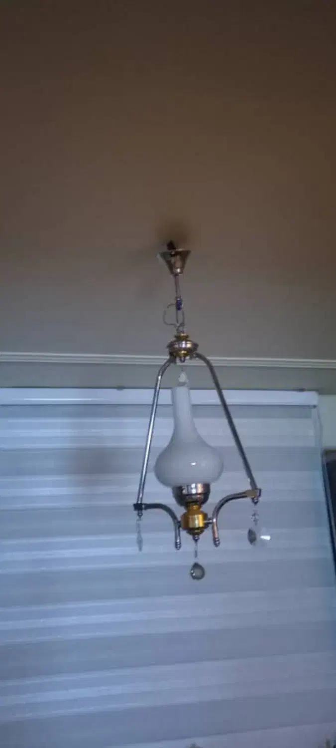 لوستر تک شاخه|لوستر و چراغ آویز|تهران, اتابک|دیوار