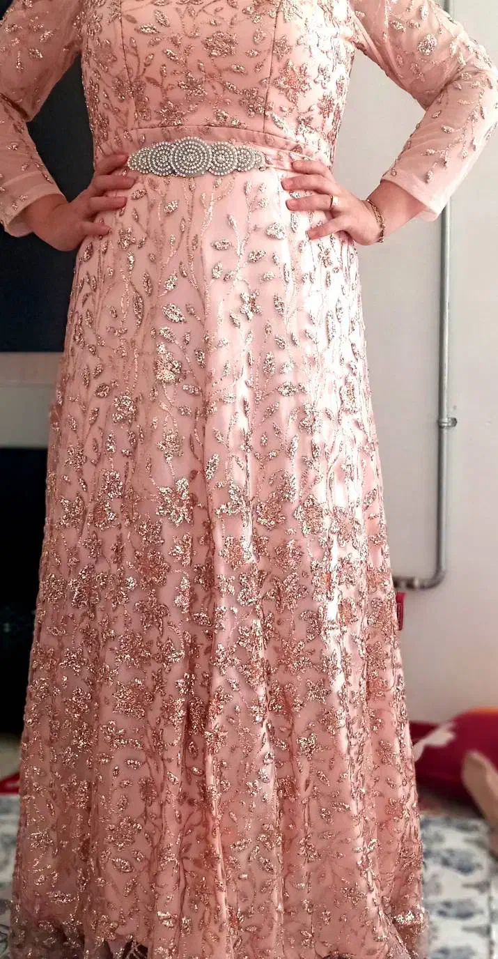 لباس مجلسی|لباس|سبزوار, مدرس|دیوار