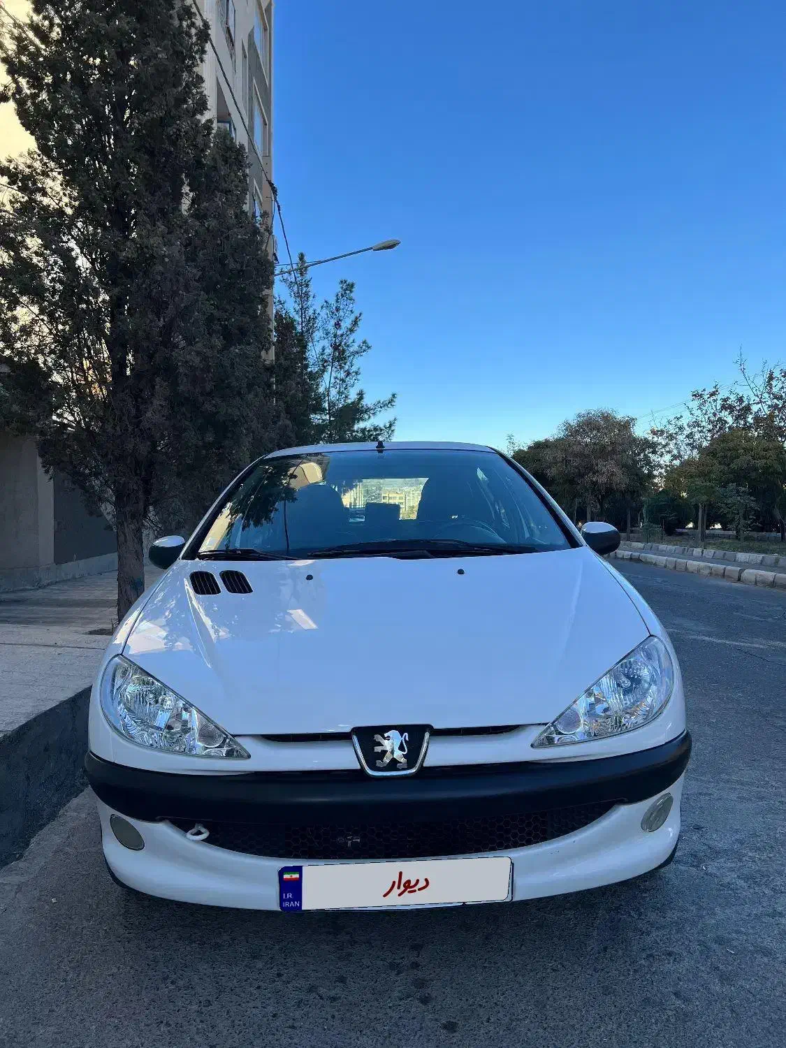 ۲۰۶ مدل۹۸ tu3 کم کار|خودرو سواری و وانت|بیرجند, |دیوار