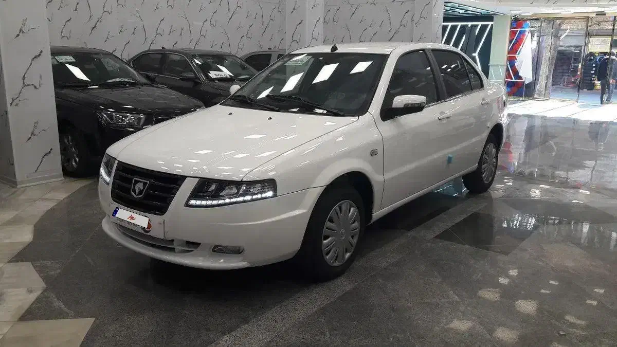 سورن پلاس 1404|خودرو سواری و وانت|طبس, |دیوار