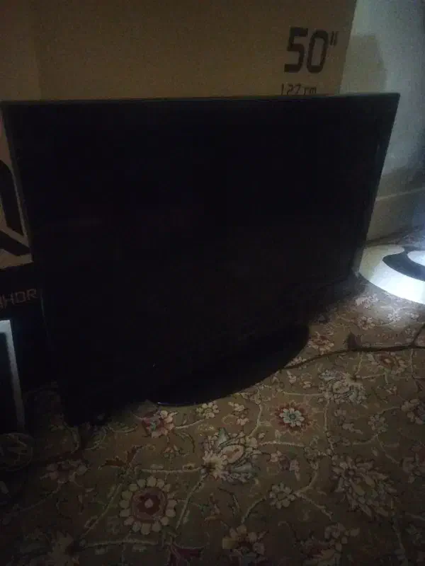 تلوزیون ال سی دی 32|تلویزیون و پروژکتور|تهران, تهرانپارس غربی|دیوار