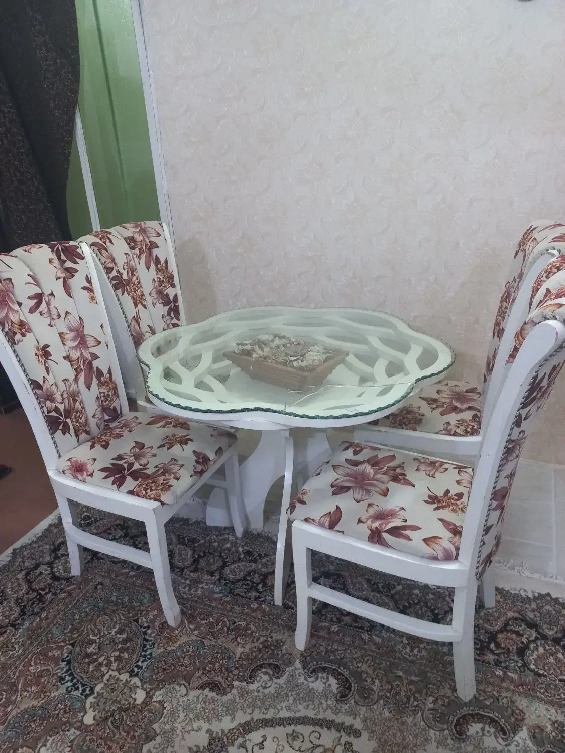 میزوصندلی|میز و صندلی غذاخوری|قم, نخودی|دیوار