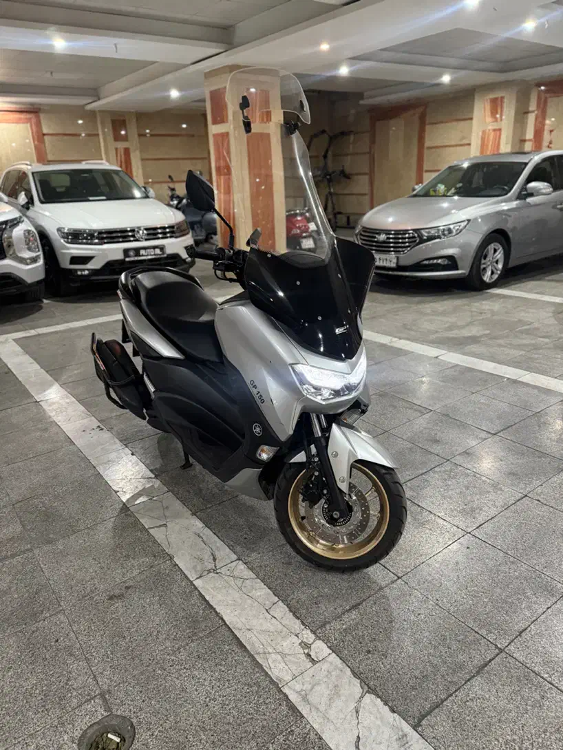 Nmax 402|موتورسیکلت|تهران, درختی|دیوار