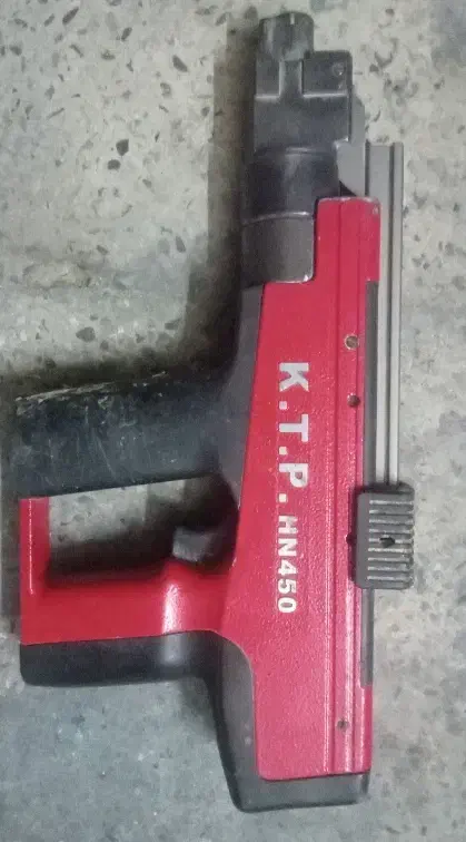 تفنگی میخکوب اصل تایوان|ابزارآلات|بهارستان, |دیوار