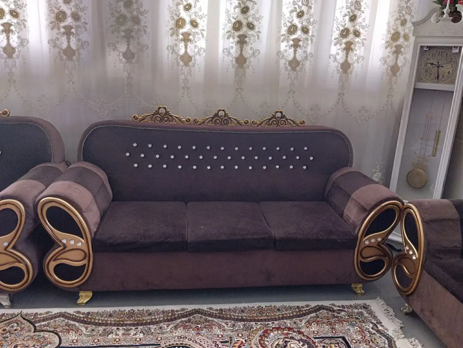 مبل راحتی|مبلمان خانگی و میز عسلی|قم, باغ شریفی|دیوار