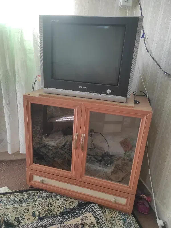 تلویزیون|تلویزیون و پروژکتور|بروجرد, |دیوار