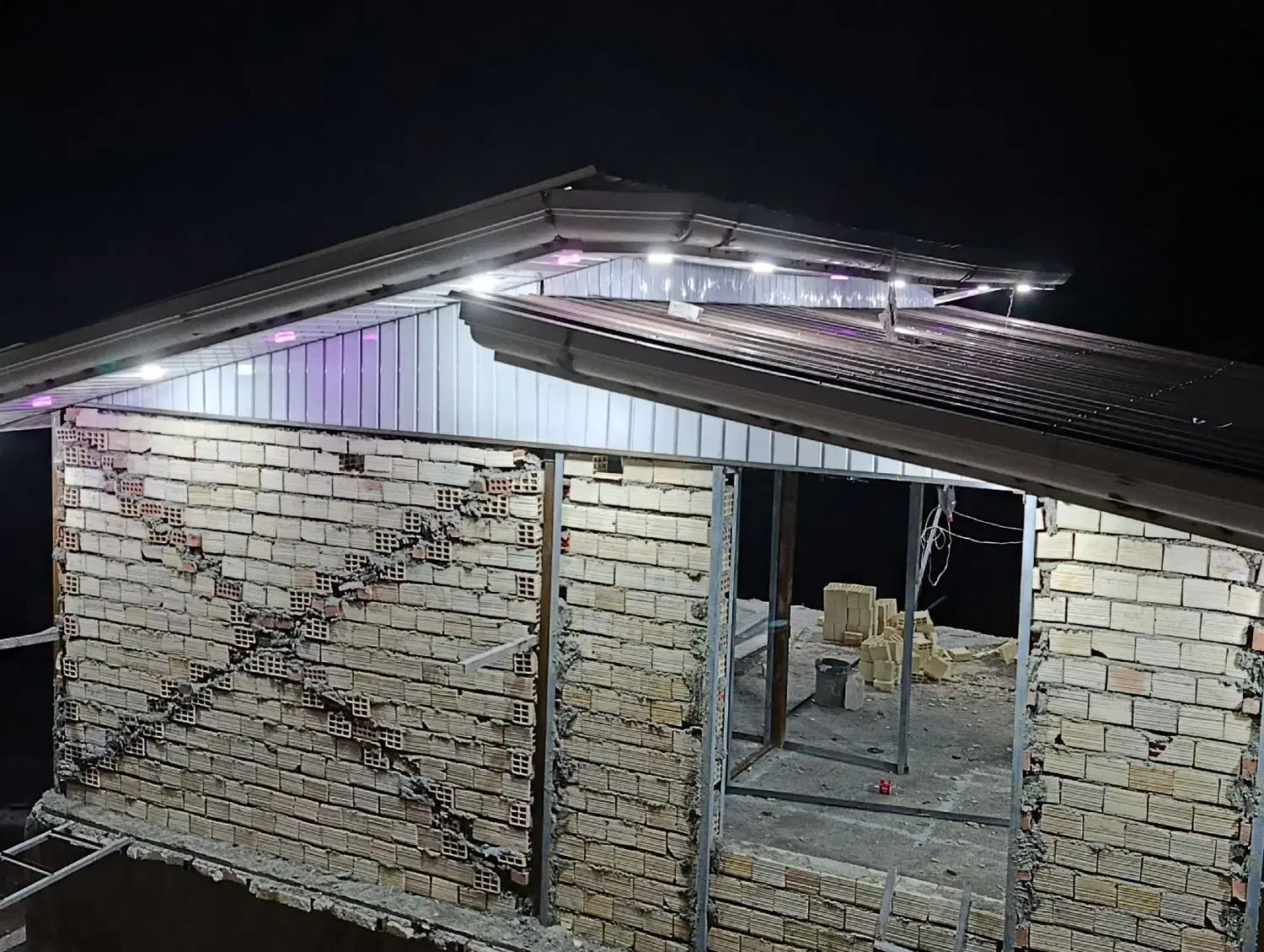 برق کشی|استخدام معماری، عمران و ساختمانی|جیرفت, |دیوار