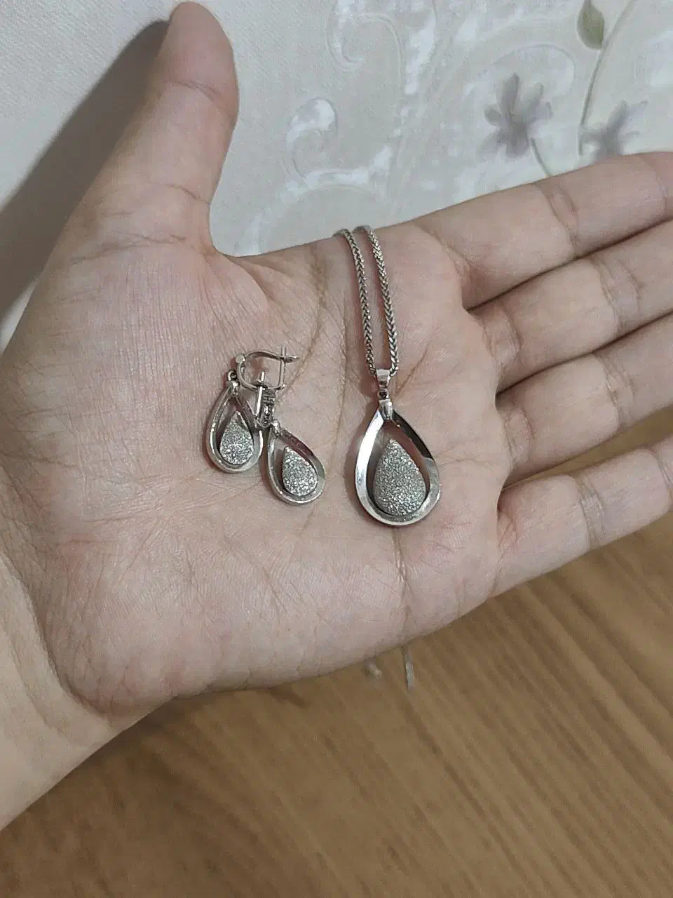 طلا|جواهرات|قروه, |دیوار