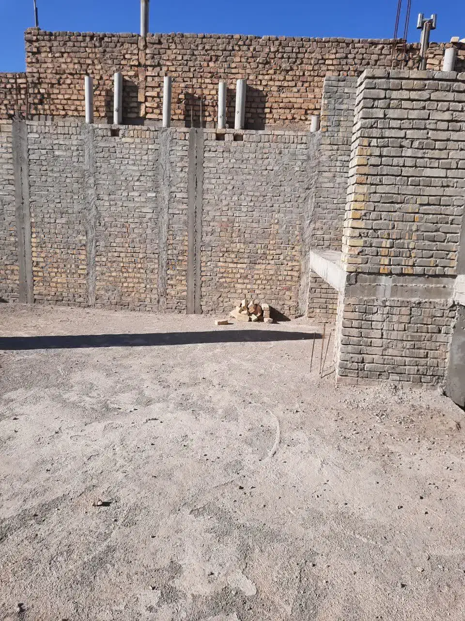 خانه نیمه ساز|فروش زمین و ملک کلنگی|مهریز, |دیوار
