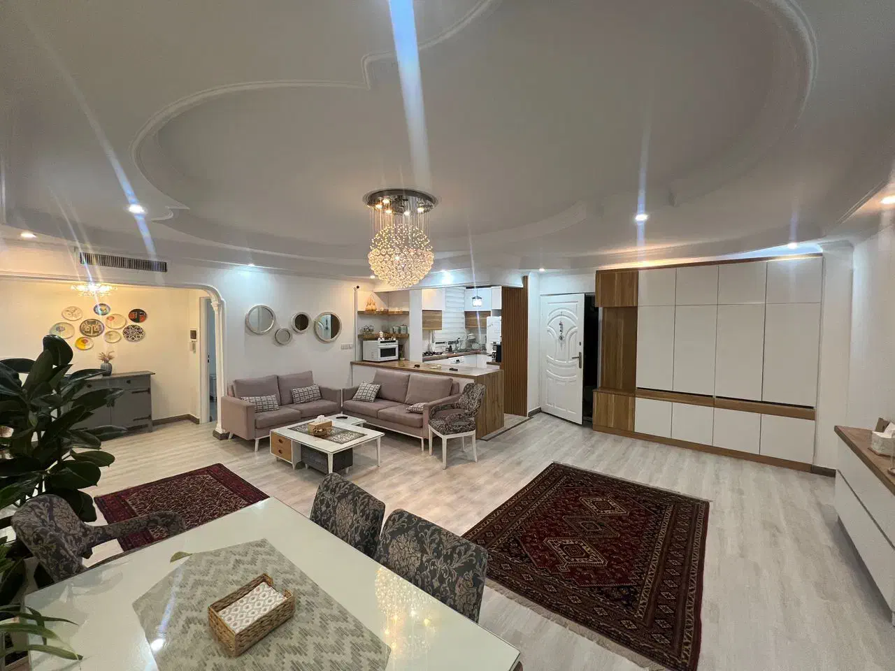 ۹۵ متر//آفتاب گیر//سازمان برنامه شمالی|فروش آپارتمان|تهران, سازمان برنامه شمالی|دیوار