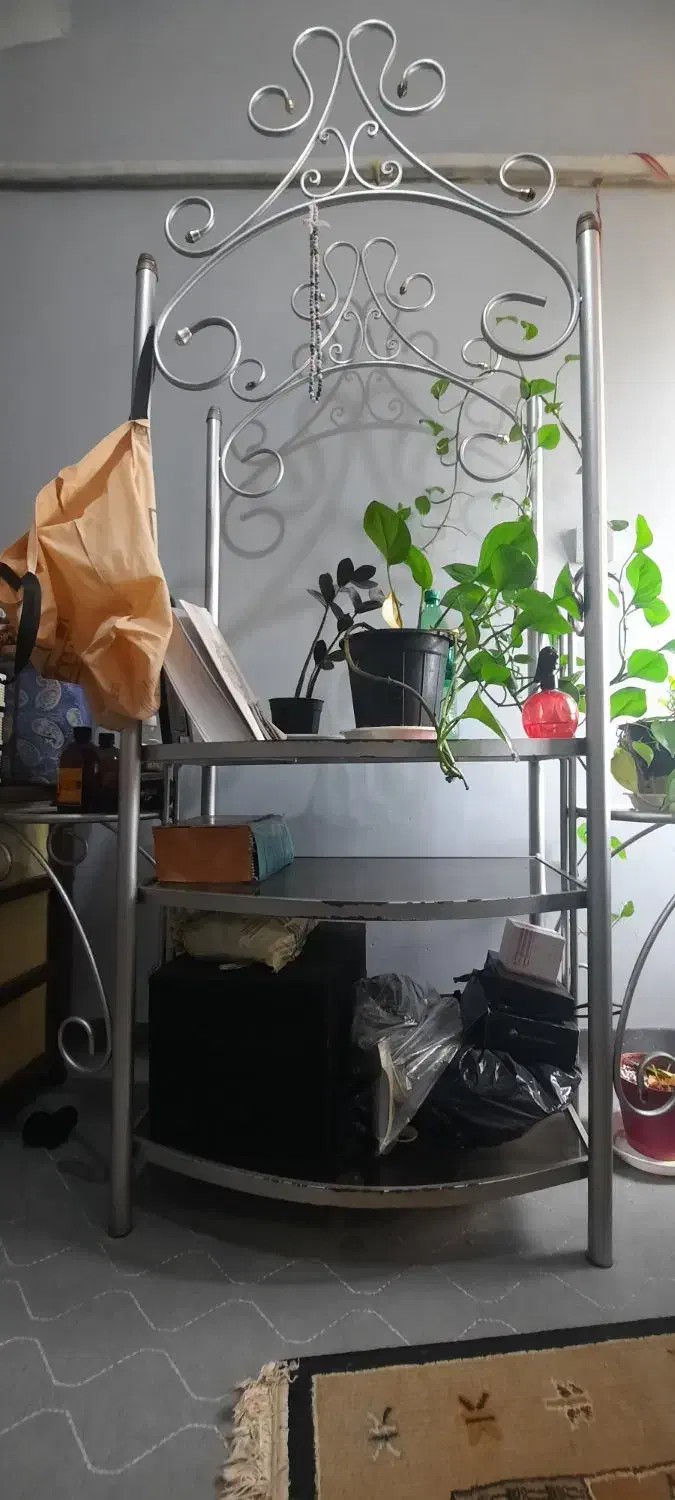 تلویزیون سامسونگ پلنو رنگی با زیر تلویزیون|تلویزیون و پروژکتور|قائمشهر, |دیوار