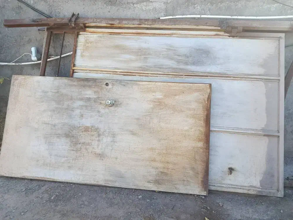 درب قدیمی ویلایی|مصالح و تجهیزات ساختمان|بم, |دیوار