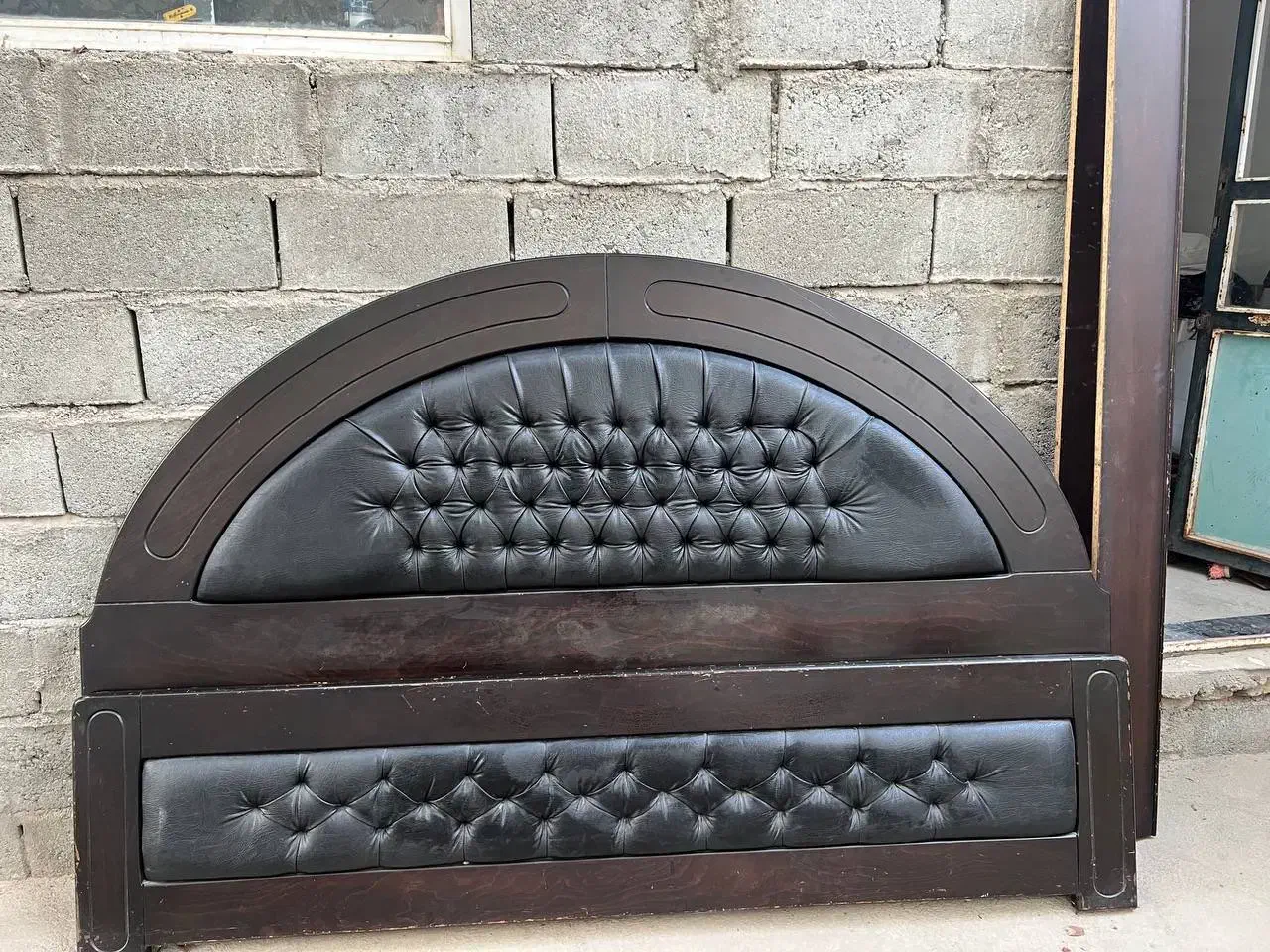 تخت دونفره چوب گردو|تخت و سرویس خواب|ملکان, |دیوار