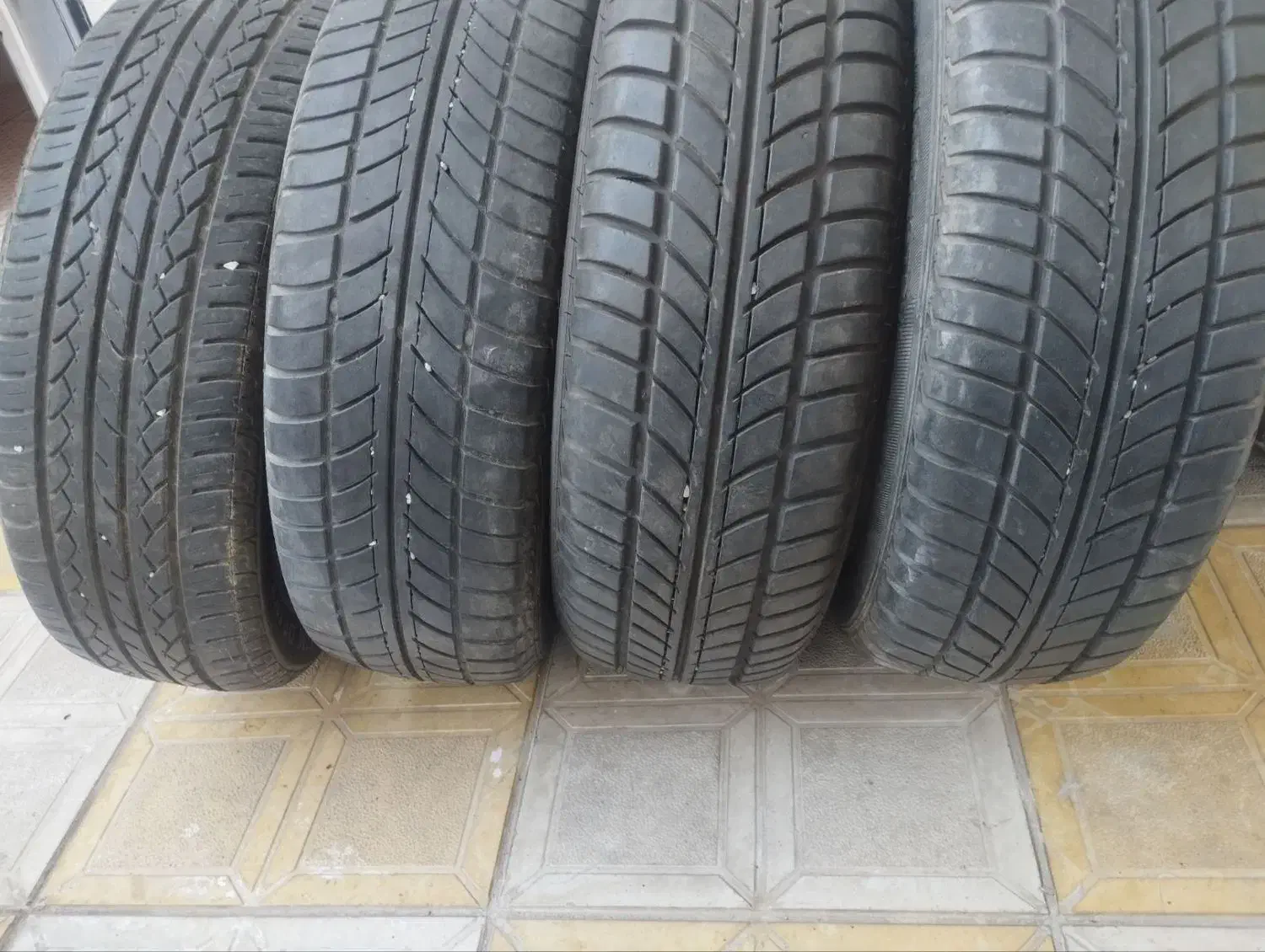 لاستیک رینگ 15|قطعات یدکی و لوازم جانبی|دهگلان, |دیوار