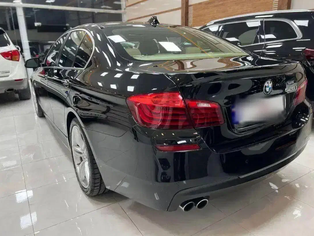 Bmw 528 2014|خودرو سواری و وانت|شیراز, قدوسی غربی|دیوار