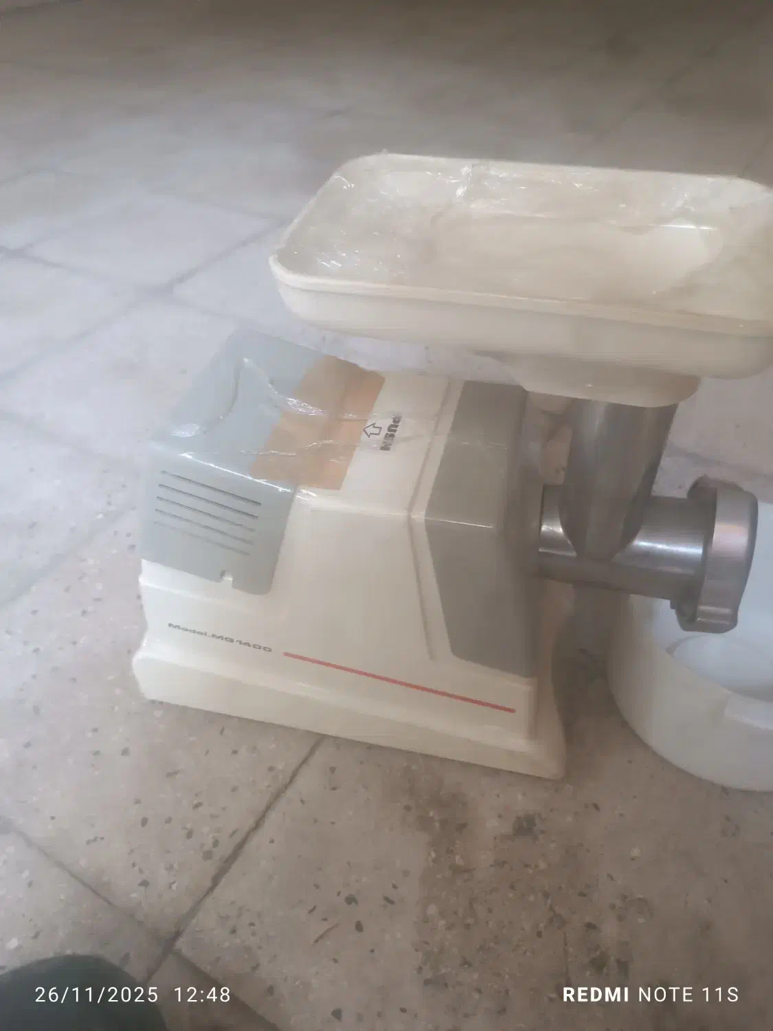 چرخ گوشت|خردکن، آسیاب، غذاساز|ری, فیروزآبادی|دیوار