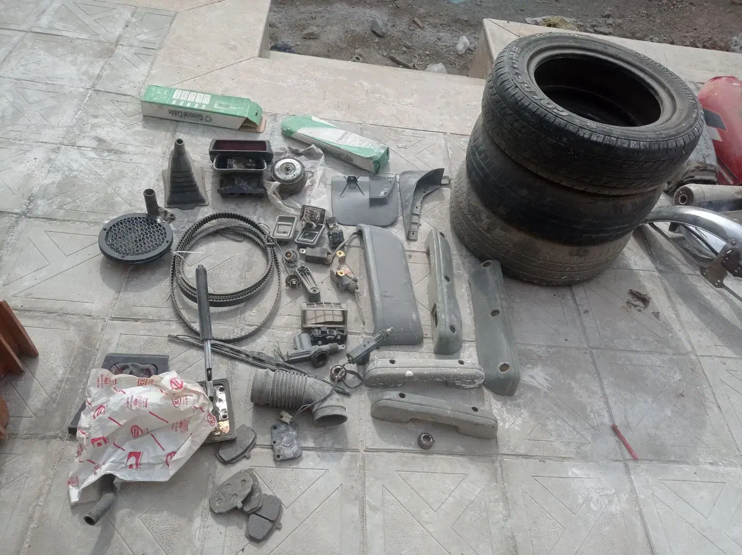 معاوضه پرنده باوسایل....|پرنده|بردسیر, |دیوار