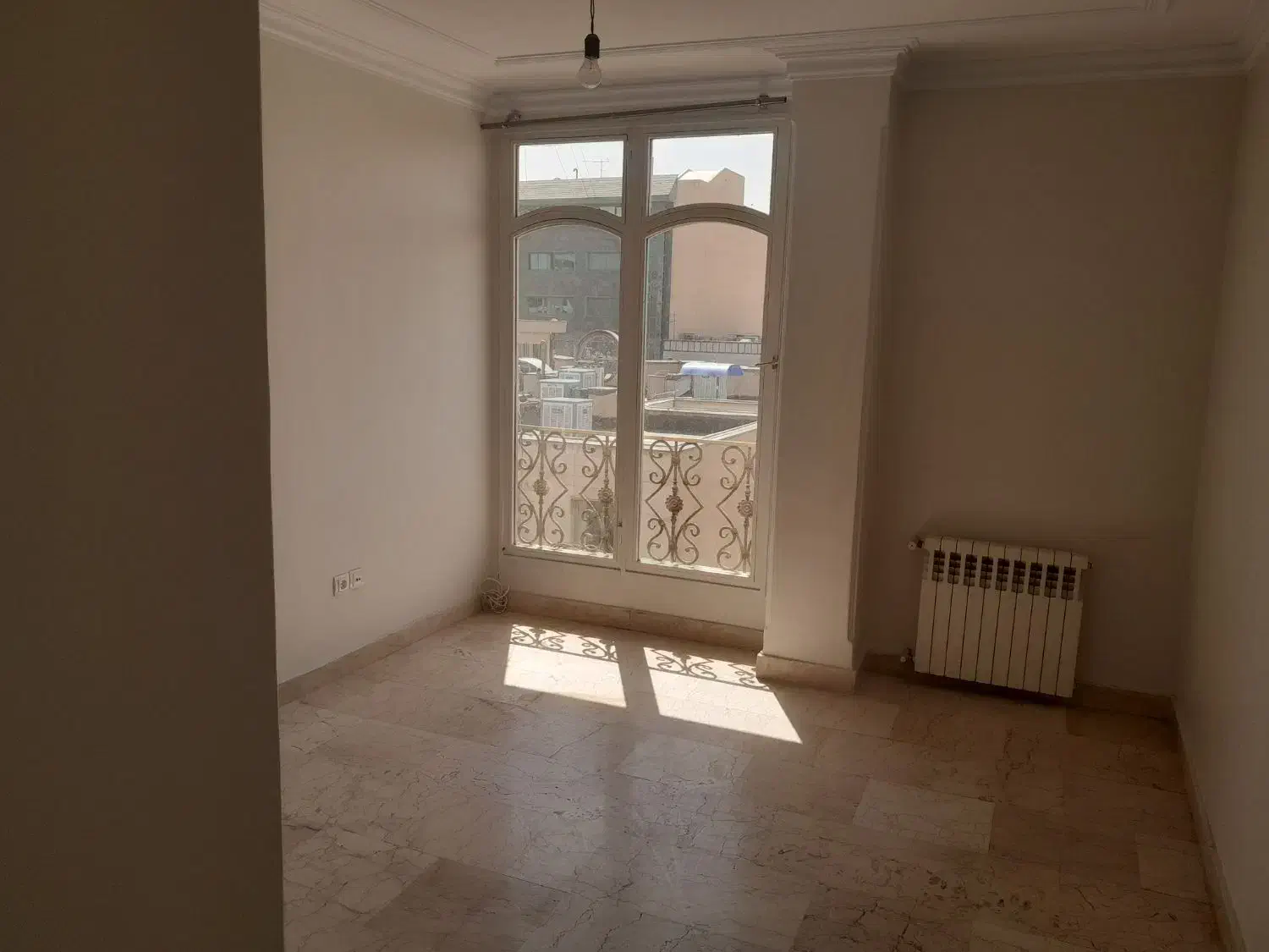 ۲۰۰ متر ۳ خواب بلوار فردوس شرق