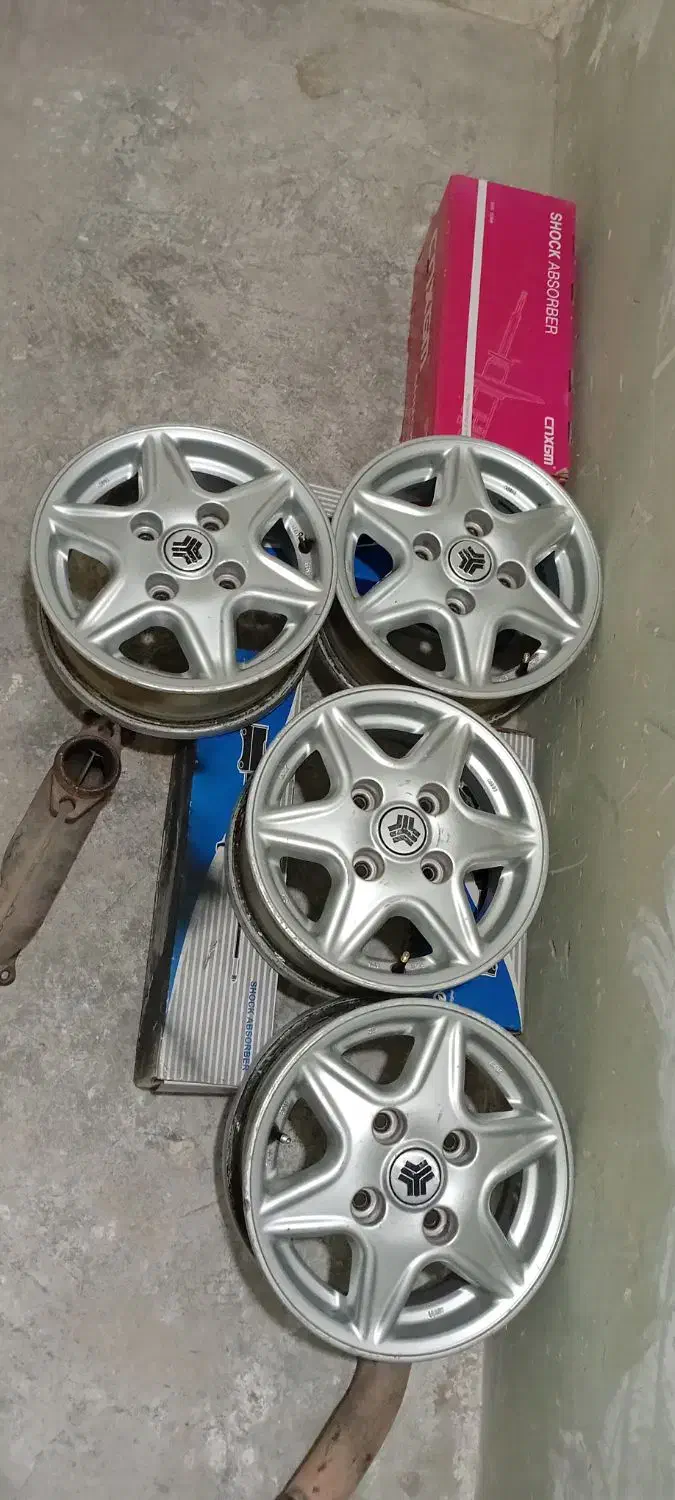 لوازم خودرو|قطعات یدکی و لوازم جانبی|کرمانشاه, |دیوار