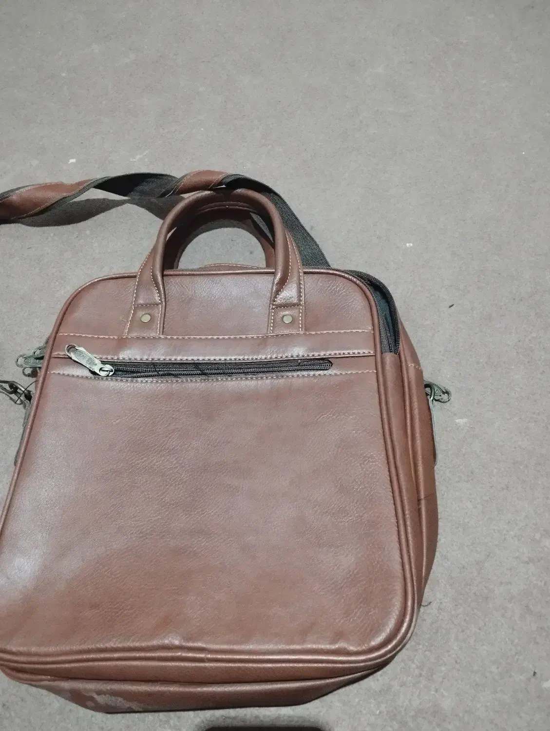 کیف اداری|کیف، کفش، کمربند|مشهد, شترک|دیوار