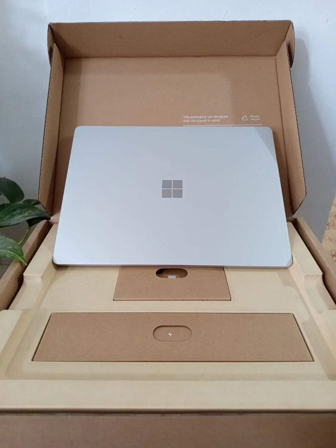 لپ تاپ Surface مدل Go2|رایانه همراه|تهران, آرارات|دیوار