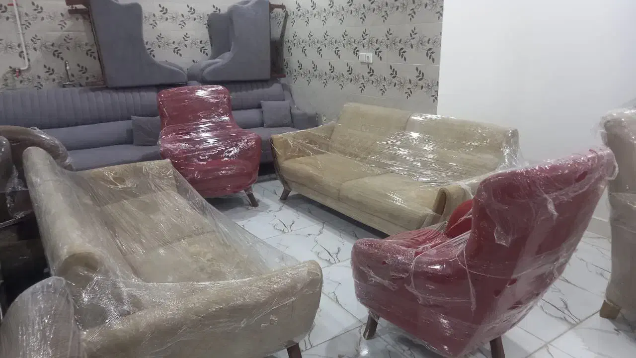 قیمت از ۱۰ میلیون تا ۱۸ میلیون|مبلمان خانگی و میز عسلی|باغ ملک, |دیوار