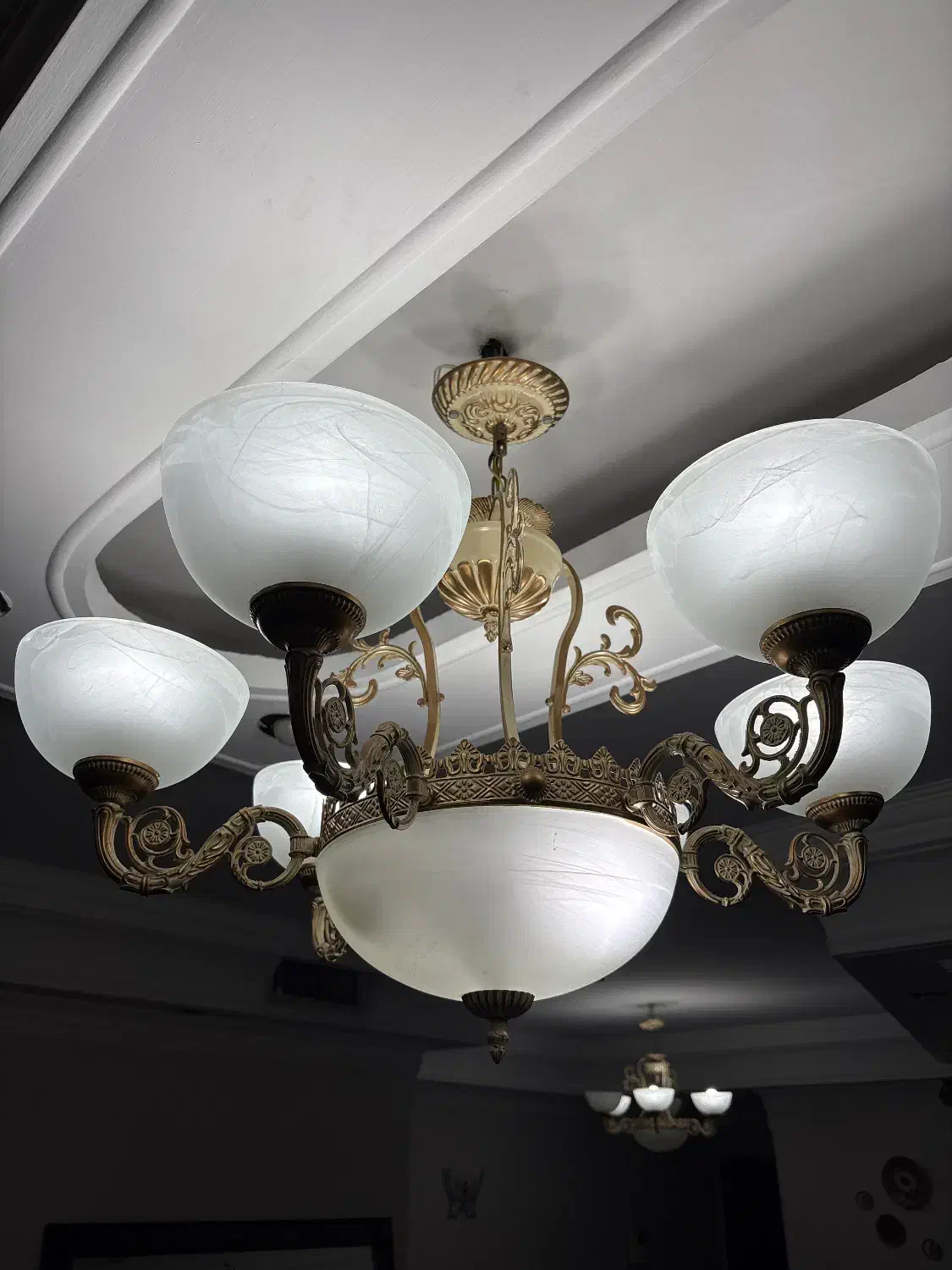 دو عدد لوستر سالم|لوستر و چراغ آویز|تهران, اباذر|دیوار